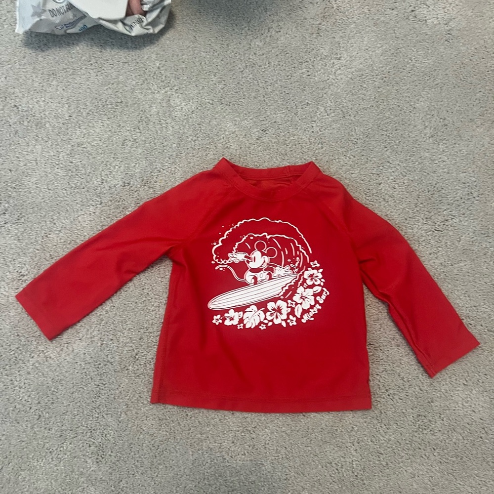 GAP Kids Red Surf Graphic Rashguard